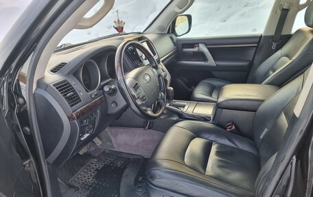 Toyota Land Cruiser 200, 2011 год, 2 998 000 рублей, 8 фотография