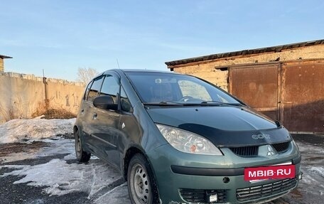 Mitsubishi Colt VI рестайлинг, 2004 год, 330 000 рублей, 2 фотография