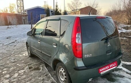 Mitsubishi Colt VI рестайлинг, 2004 год, 330 000 рублей, 3 фотография