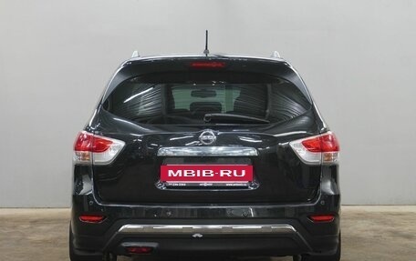 Nissan Pathfinder, 2015 год, 1 800 000 рублей, 6 фотография
