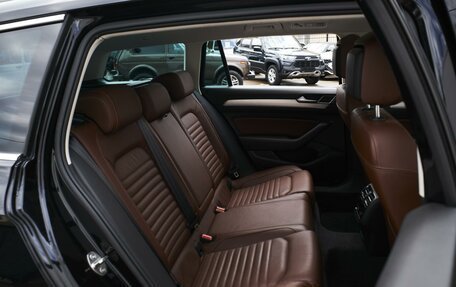 Volkswagen Passat B8 рестайлинг, 2018 год, 2 399 000 рублей, 9 фотография