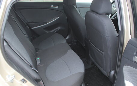 Hyundai Solaris II рестайлинг, 2012 год, 725 000 рублей, 9 фотография