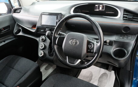 Toyota Sienta II, 2015 год, 1 449 000 рублей, 10 фотография