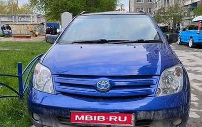 Toyota Ist II, 2004 год, 380 000 рублей, 1 фотография