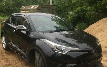 Toyota C-HR I рестайлинг, 2019 год, 2 490 000 рублей, 1 фотография