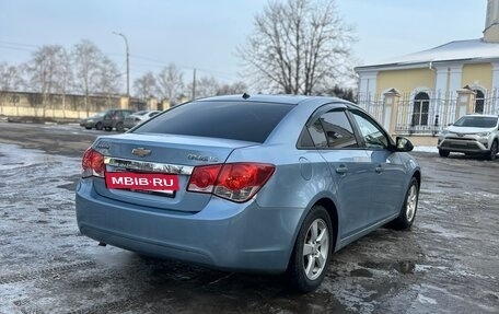 Chevrolet Cruze II, 2011 год, 585 000 рублей, 4 фотография