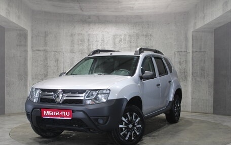 Renault Duster I рестайлинг, 2015 год, 971 000 рублей, 1 фотография