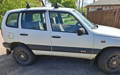 Chevrolet Niva I рестайлинг, 2003 год, 255 000 рублей, 1 фотография