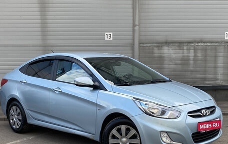 Hyundai Solaris II рестайлинг, 2012 год, 599 000 рублей, 3 фотография