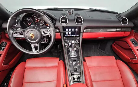 Porsche Boxster, 2021 год, 11 230 000 рублей, 7 фотография