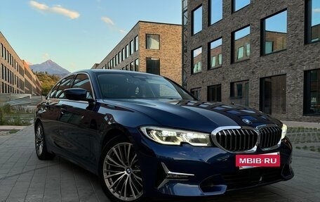 BMW 3 серия, 2020 год, 3 490 000 рублей, 3 фотография