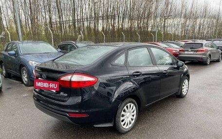 Ford Fiesta, 2015 год, 705 000 рублей, 4 фотография