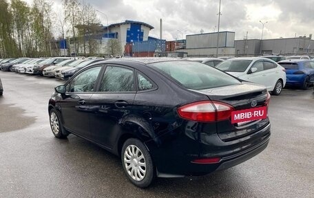 Ford Fiesta, 2015 год, 705 000 рублей, 6 фотография