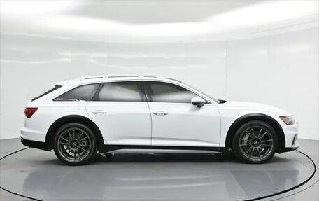 Audi A6, 2021 год, 6 289 857 рублей, 8 фотография