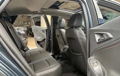 Chevrolet Malibu IX, 2022 год, 2 040 000 рублей, 7 фотография