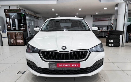Skoda Rapid II, 2021 год, 1 720 000 рублей, 2 фотография