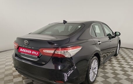 Toyota Camry, 2019 год, 2 375 000 рублей, 5 фотография
