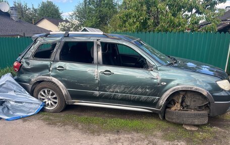 Mitsubishi Outlander III рестайлинг 3, 2006 год, 330 000 рублей, 4 фотография