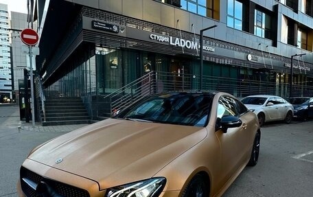 Mercedes-Benz E-Класс, 2019 год, 4 250 000 рублей, 2 фотография