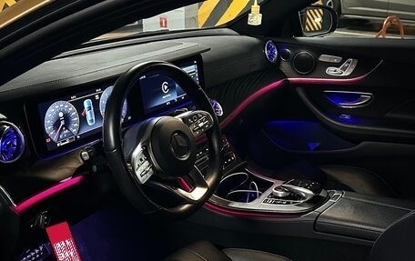 Mercedes-Benz E-Класс, 2019 год, 4 250 000 рублей, 8 фотография
