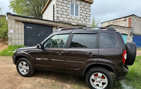 Chevrolet Niva I рестайлинг, 2010 год, 620 000 рублей, 11 фотография