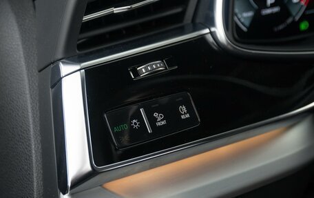 Audi SQ8, 2021 год, 10 990 000 рублей, 15 фотография
