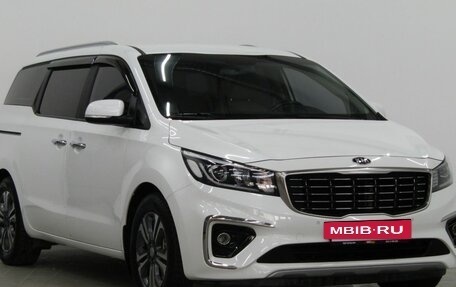 KIA Carnival III, 2019 год, 2 915 000 рублей, 7 фотография