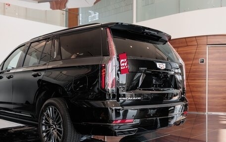 Cadillac Escalade V, 2025 год, 23 900 000 рублей, 9 фотография