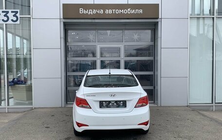Hyundai Solaris II рестайлинг, 2016 год, 990 000 рублей, 6 фотография