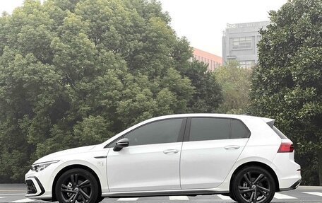 Volkswagen Golf VIII, 2022 год, 1 545 000 рублей, 4 фотография