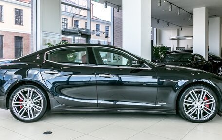 Maserati Ghibli, 2019 год, 6 500 000 рублей, 6 фотография