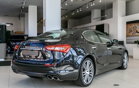 Maserati Ghibli, 2019 год, 6 500 000 рублей, 8 фотография