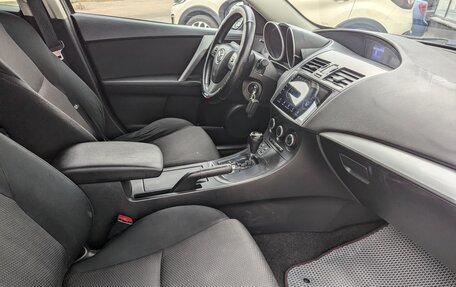 Mazda 3, 2013 год, 800 000 рублей, 10 фотография
