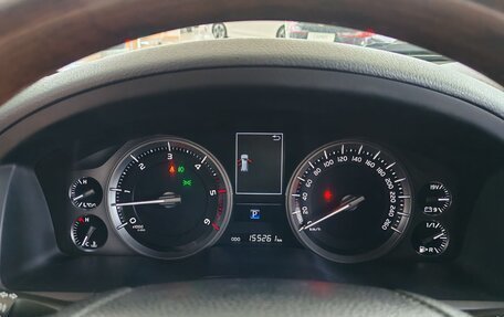 Toyota Land Cruiser 200, 2015 год, 5 195 000 рублей, 13 фотография