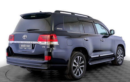 Toyota Land Cruiser 200, 2018 год, 7 200 000 рублей, 5 фотография