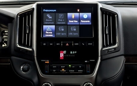 Toyota Land Cruiser 200, 2018 год, 7 200 000 рублей, 15 фотография