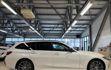 BMW 3 серия, 2019 год, 4 249 000 рублей, 6 фотография