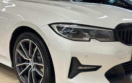 BMW 3 серия, 2019 год, 4 249 000 рублей, 11 фотография