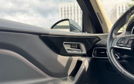 Jaguar F-Pace, 2018 год, 2 765 000 рублей, 18 фотография