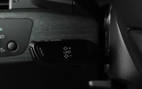 Audi A4, 2017 год, 1 849 000 рублей, 13 фотография
