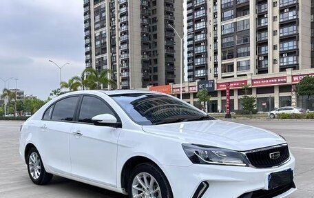Geely Emgrand, 2021 год, 1 000 000 рублей, 2 фотография