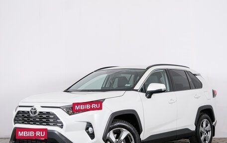 Toyota RAV4, 2021 год, 3 999 000 рублей, 2 фотография