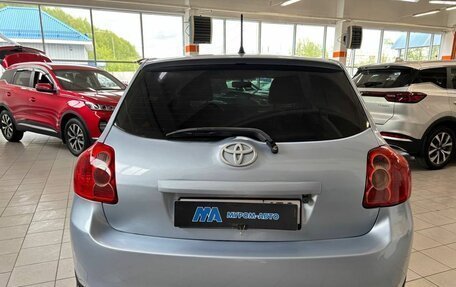 Toyota Auris II, 2008 год, 700 000 рублей, 6 фотография