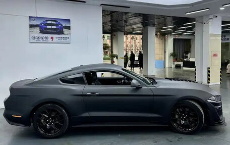 Ford Mustang VI рестайлинг, 2021 год, 2 990 525 рублей, 3 фотография