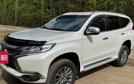 Mitsubishi Pajero Sport III рестайлинг, 2019 год, 3 250 000 рублей, 3 фотография