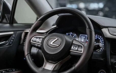 Lexus RX IV рестайлинг, 2016 год, 3 250 000 рублей, 10 фотография