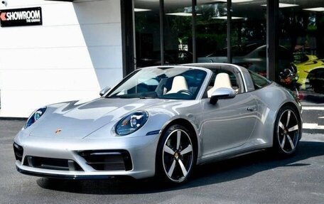 Porsche 911, 2022 год, 14 720 000 рублей, 2 фотография