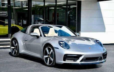 Porsche 911, 2022 год, 14 720 000 рублей, 3 фотография