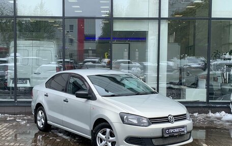 Volkswagen Polo VI (EU Market), 2011 год, 505 000 рублей, 3 фотография