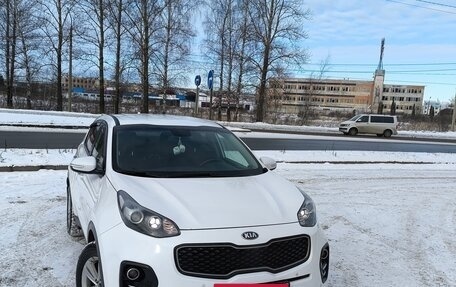 KIA Sportage IV рестайлинг, 2017 год, 2 000 000 рублей, 2 фотография